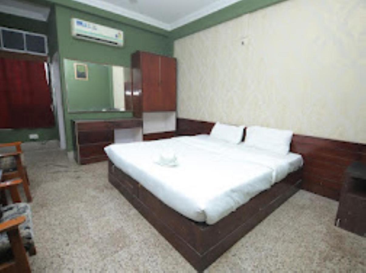 Hotel East Inn Dimāpur Exteriör bild