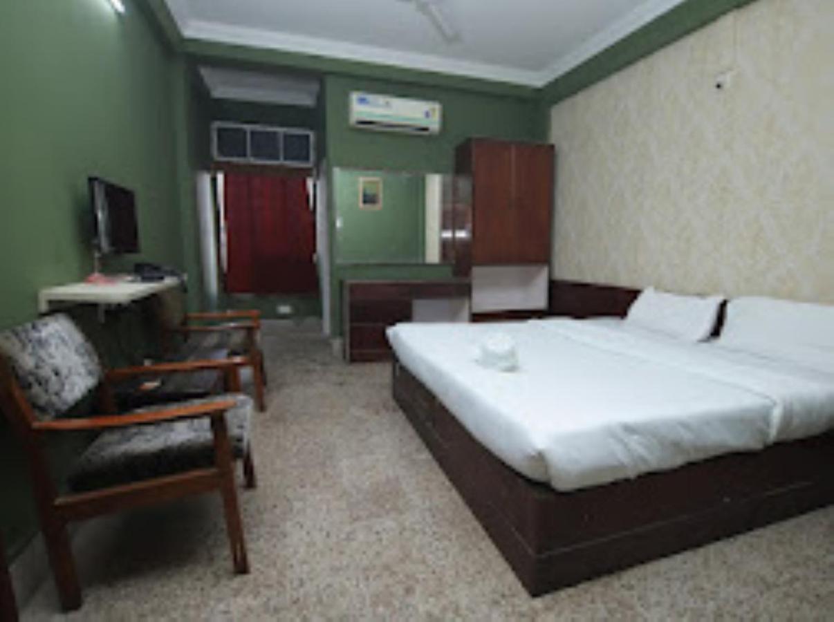 Hotel East Inn Dimāpur Exteriör bild